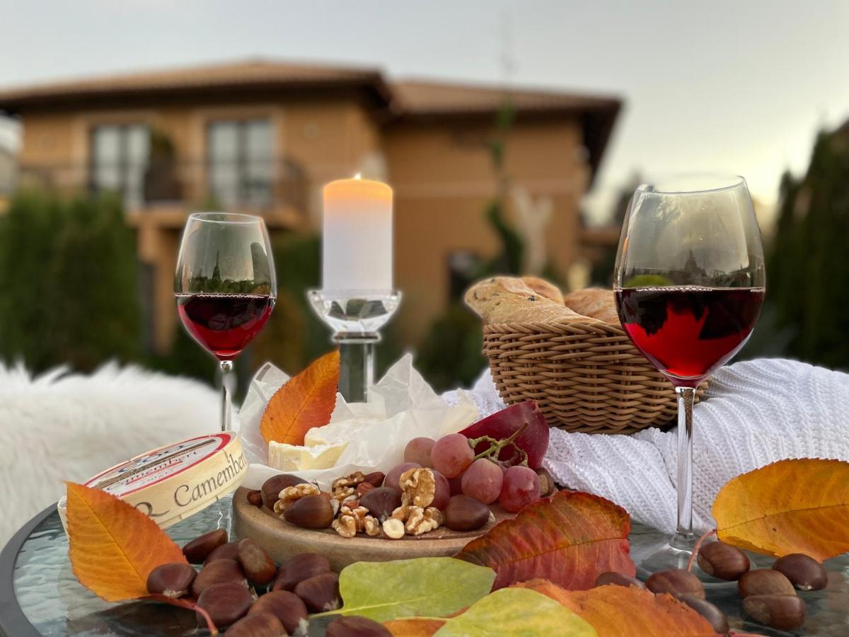 كيستاي Villa Aruba & Private Spa Suites المظهر الخارجي الصورة