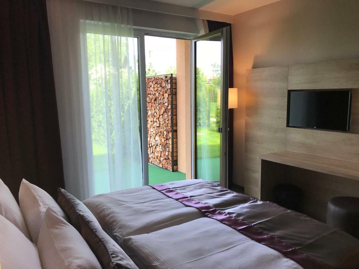 كيستاي Villa Aruba & Private Spa Suites المظهر الخارجي الصورة