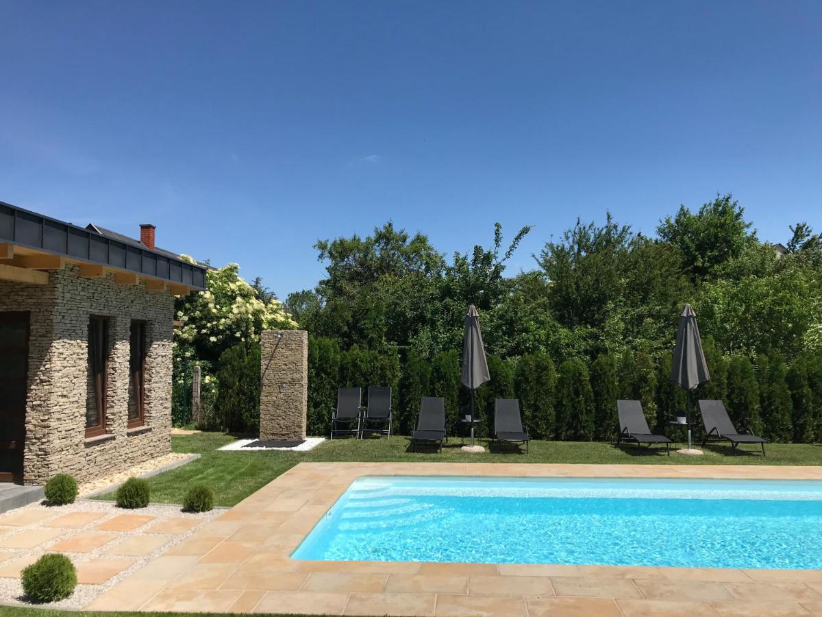 كيستاي Villa Aruba & Private Spa Suites المظهر الخارجي الصورة